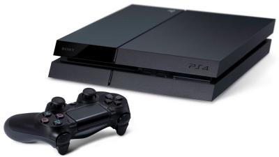 Refurbished playstation 4, 1Tb + Kabels.