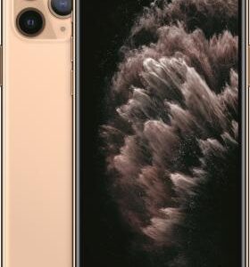 Lichtbruine iPhone 11 Pro met zwarte achtergrond en zijde-aanzicht, destacaert het hoogwaardige design en de camera's.