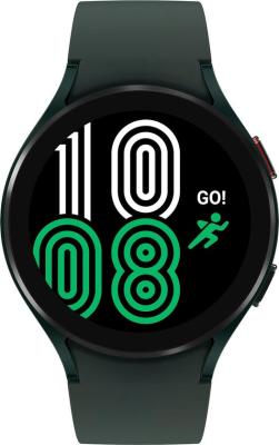 Smartwatch met digitale klok en fitness tracker, geschikt voor uitslagen en sporttrainingen.