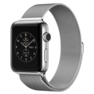 Slimme Apple Watch met metalen horloge band, perfect voor draadloze connectiviteit en gezondheidsmonitoring.